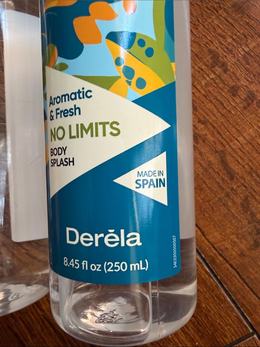 FeelGood Splash Body Splash - No Limits & Modern Hero (Blue, Orange) - Picture 2 of 3